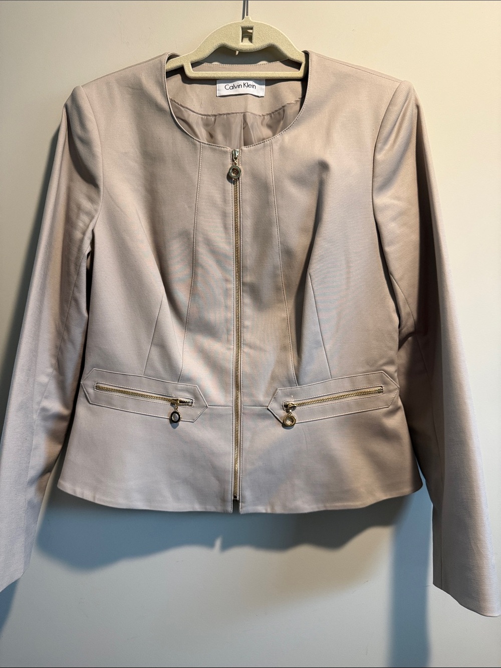 Calvin Klein Women's Light Blush Zip Jacket with Gold Accents